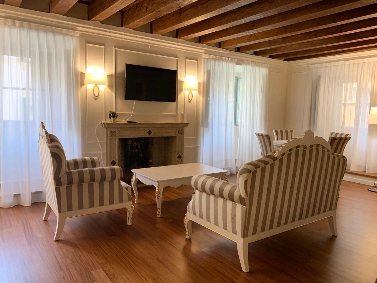Apartment Cavour44 - Palazzo Canossa Verona
