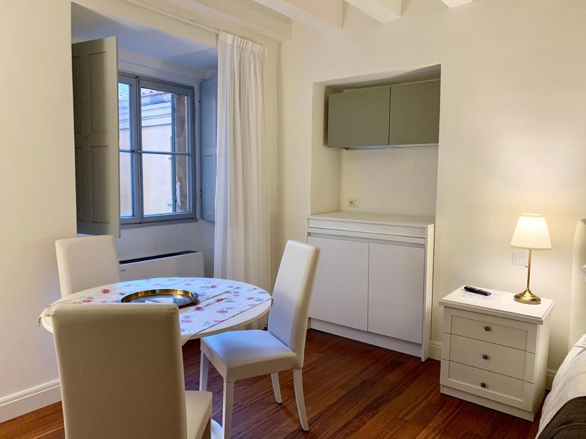 Cavour44 - Palazzo Canossa Apartment *