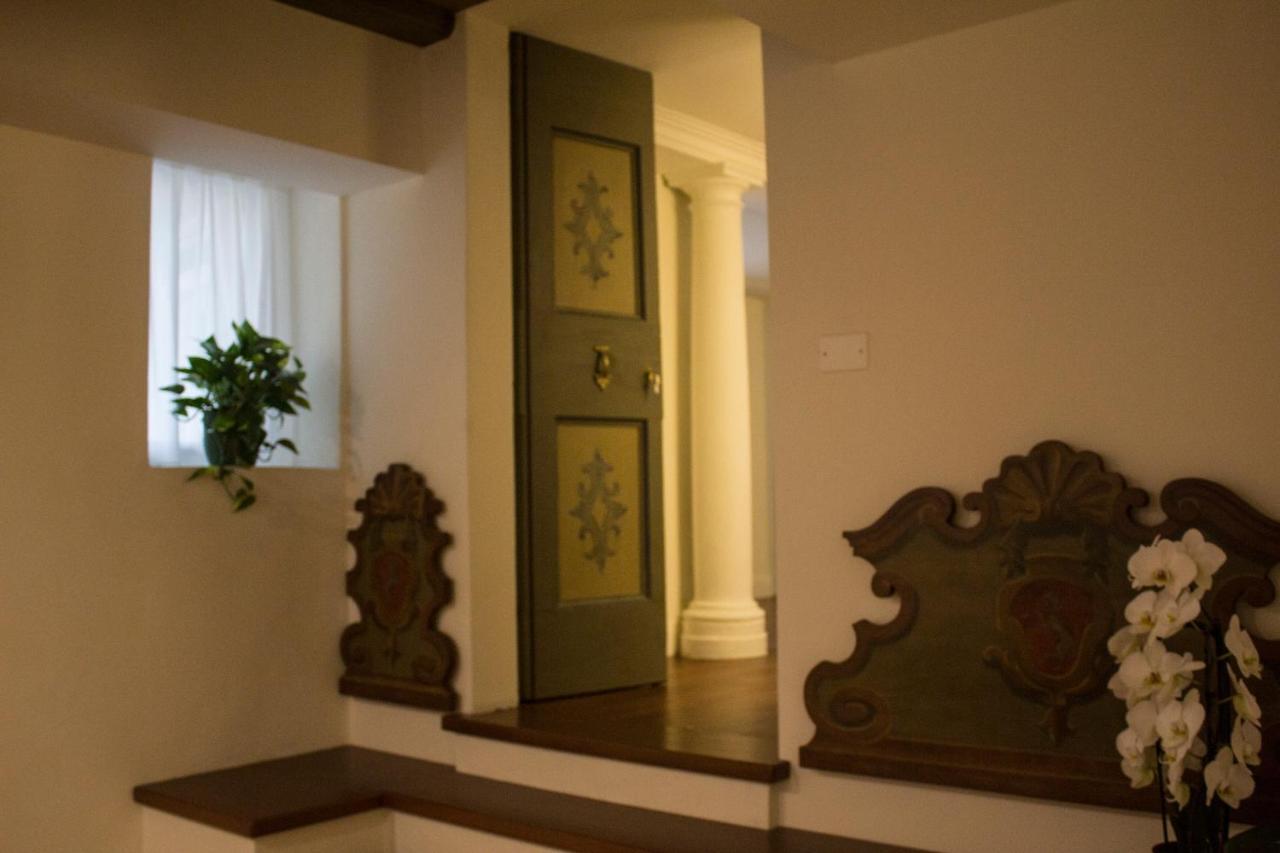 Cavour44 - Palazzo Canossa * Verona