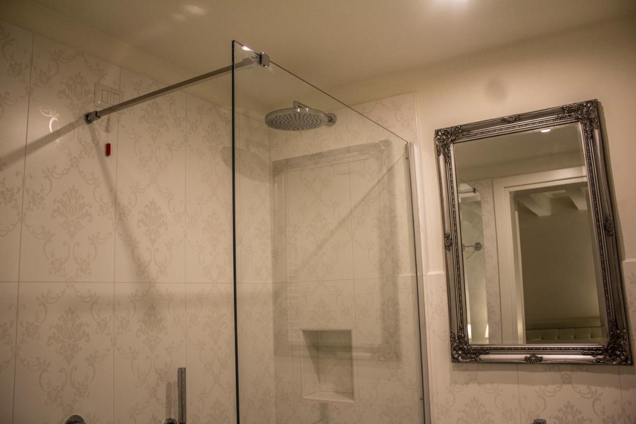 Cavour44 - Palazzo Canossa Apartment Verona
