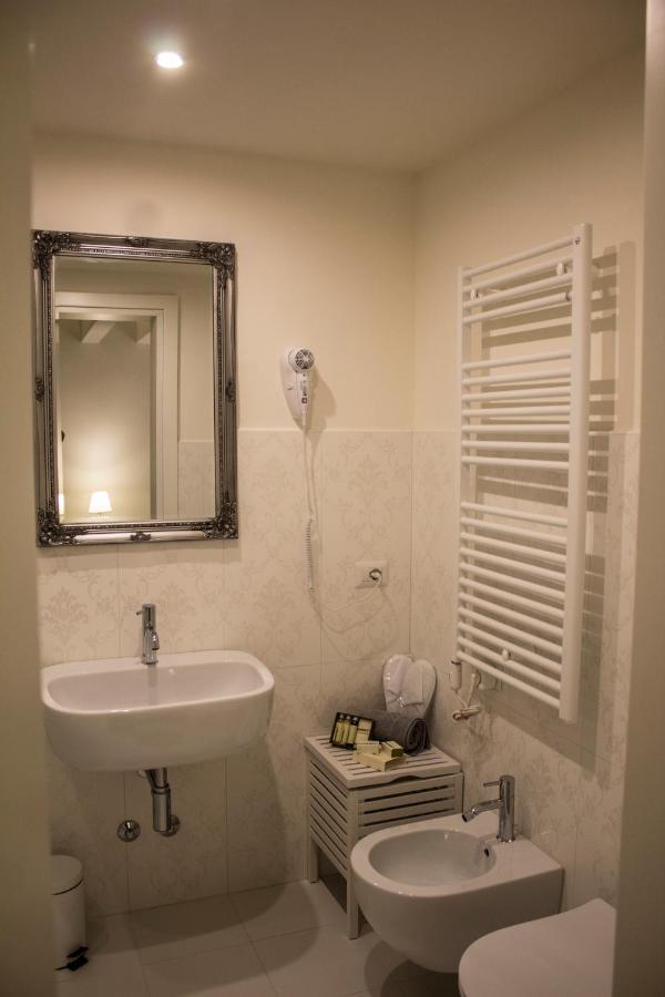 Apartment Cavour44 - Palazzo Canossa Verona