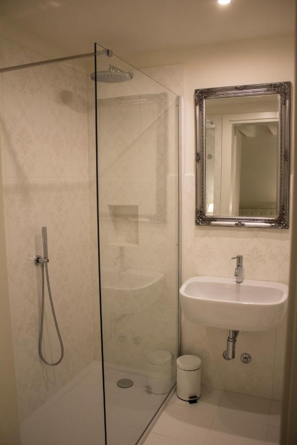 Apartment Cavour44 - Palazzo Canossa Verona